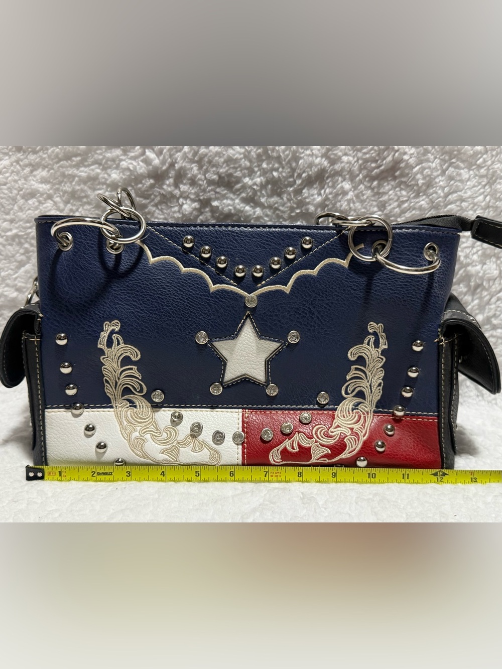 Red, White & Blue Texas Star-Accent Women’s Shoulder Bag - Picture 11 of 12
